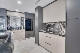 2225 NE 16th Ave, Wilton Manors, FL 33305 - Photo 28
