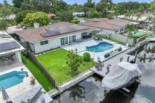 2225 NE 16th Ave, Wilton Manors, FL 33305 - Photo 8