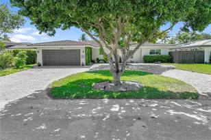 2225 NE 16th Ave, Wilton Manors, FL 33305 - Photo 1