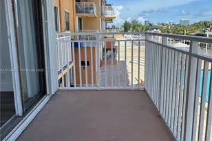 2450 NE 135th St, North Miami, FL 33181 - Photo 8