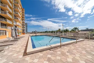 2450 NE 135th St, North Miami, FL 33181 - Photo 28