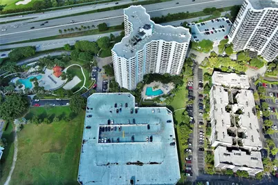 3300 NE 192nd St #LP06, Aventura, FL 33180 - Photo 4