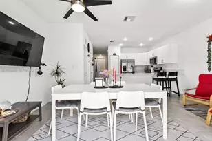 11438 W 34th Ct, Hialeah, FL 33018 - Photo 10