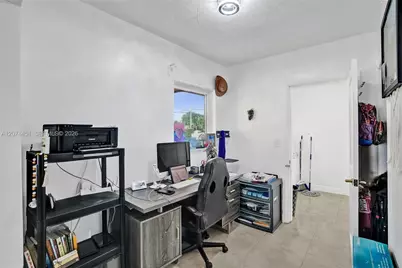 2 NE 160th St, Miami, FL 33162 - Photo 28