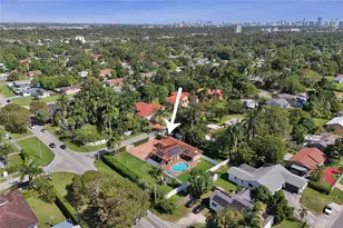 2 NE 160th St, Miami, FL 33162 - Photo 16