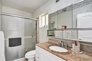2 NE 160th St, Miami, FL 33162 - Photo 34