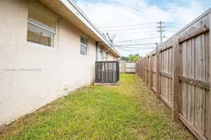 455 NW 14th St, Florida City, FL 33034 - Photo 34
