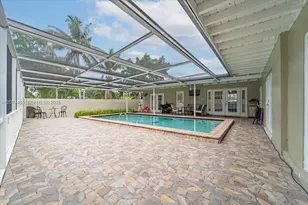5561 SW 13th St, Plantation, FL 33317 - Photo 6