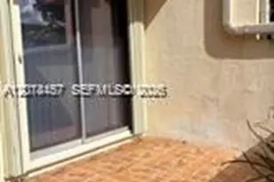 835 NW 81st Way, Plantation, FL 33324 - Photo 4