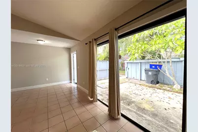 1077 Goldenrod Rd, Wellington, FL 33414 - Photo 6