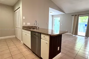 1077 Goldenrod Rd, Wellington, FL 33414 - Photo 10