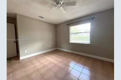 1077 Goldenrod Rd, Wellington, FL 33414 - Photo 12
