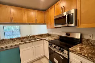 3700 NW 116th Terrace, Coral Springs, FL 33065 - Photo 2