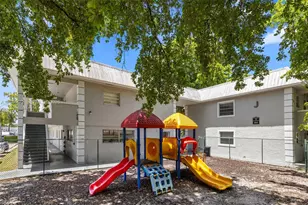 17255 SW 95th Ave, Palmetto Bay, FL 33157 - Photo 14