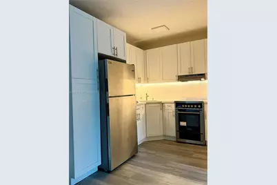 7400 Harding Ave #20, Miami Beach, FL 33141 - Photo 4