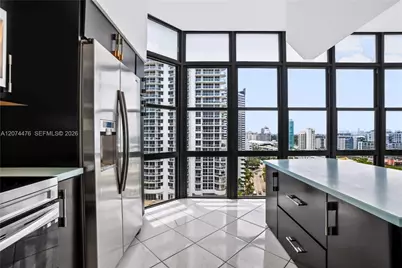 6423 Collins Ave #1702, Miami Beach, FL 33141 - Photo 40