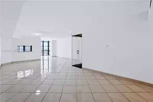 6423 Collins Ave, Miami Beach, FL 33141 - Photo 6