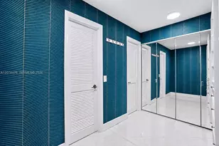 6423 Collins Ave, Miami Beach, FL 33141 - Photo 52