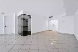 6423 Collins Ave, Miami Beach, FL 33141 - Photo 12