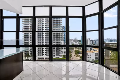 6423 Collins Ave #1702, Miami Beach, FL 33141 - Photo 28
