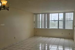 1300 NE Miami Gardens Dr, Miami, FL 33179 - Photo 10