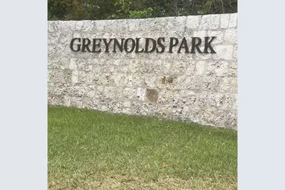 1300 NE Miami Gardens Dr #609E, Miami, FL 33179 - Photo 20