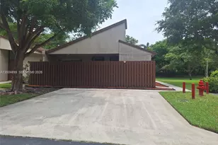 22280 Timberly Dr, Boca Raton, FL 33428 - Photo 2