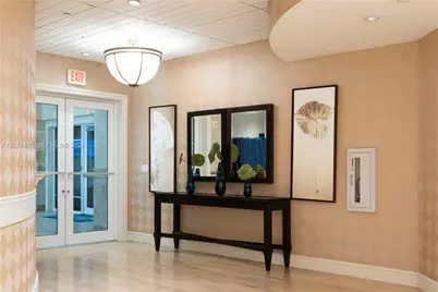20000 E Country Club Dr #307, Aventura, FL 33180 - Photo 2