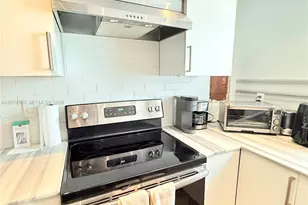 645 NE 77th St, Miami, FL 33138 - Photo 12