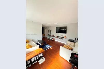 645 NE 77th St #12, Miami, FL 33138 - Photo 4