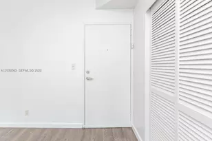 3000 S Ocean Dr, Hollywood, FL 33019 - Photo 10