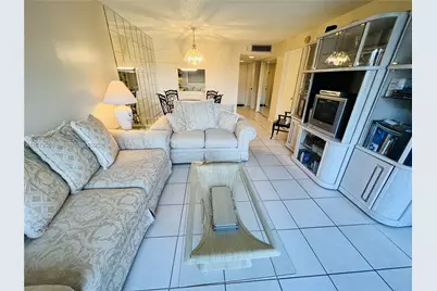 2309 S Cypress Bend Dr #414C, Pompano Beach, FL 33069 - Photo 2