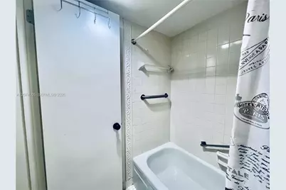 2309 S Cypress Bend Dr #414C, Pompano Beach, FL 33069 - Photo 6