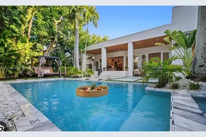 607 SE 6th St, Fort Lauderdale, FL 33301 - Photo 2