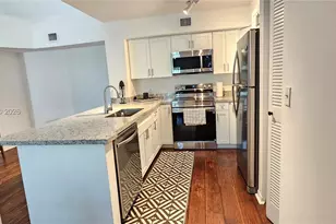12112 St.Andrews Pl, Miramar, FL 33025 - Photo 10