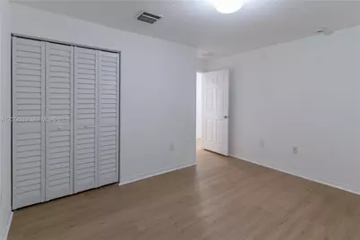 6061 SW 19th Ct, North Lauderdale, FL 33068 - Photo 14