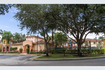 806 N Santa Catalina Cir, North Lauderdale, FL 33068 - Photo 28