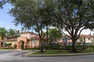 806 N Santa Catalina Cir, North Lauderdale, FL 33068 - Photo 28