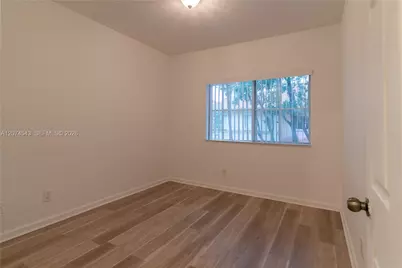 1410 S Santa Catalina Cir, North Lauderdale, FL 33068 - Photo 18