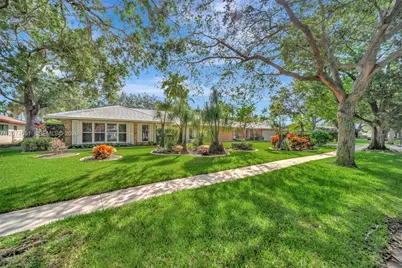 560 W Tropical Way, Plantation, FL 33317 - Photo 1