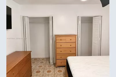 3010 NW 32nd St, Miami, FL 33142 - Photo 18