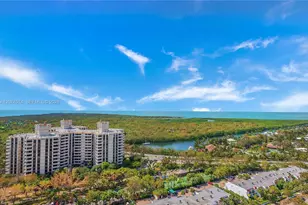 881 Ocean Dr, Key Biscayne, FL 33149 - Photo 32