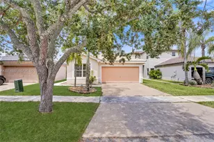 1822 SW 176th Ave, Miramar, FL 33029 - Photo 2