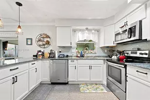 1540 NE 34th St, Pompano Beach, FL 33064 - Photo 16