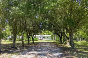 5108 N 206th Ter N, Loxahatchee, FL 33470 - Photo 4