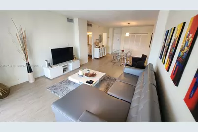 500 Bayview Dr #1725, Sunny Isles Beach, FL 33160 - Photo 4