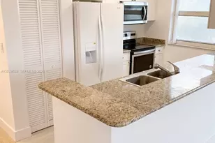 19501 W Country Club Dr, Aventura, FL 33180 - Photo 4