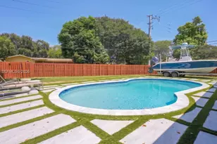 4801 Tyler St, Hollywood, FL 33021 - Photo 10