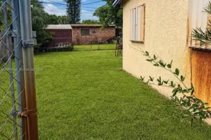 3640 NW 3rd St, Lauderhill, FL 33311 - Photo 8