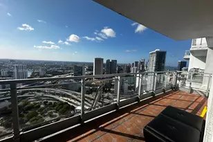 90 SW 3rd St, Miami, FL 33130 - Photo 34